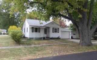 709 14th St, Goshen, IN 46526-4135