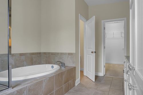 2061 Kings Gate Ln, Mount Pleasant SC  29466-8162 exterior