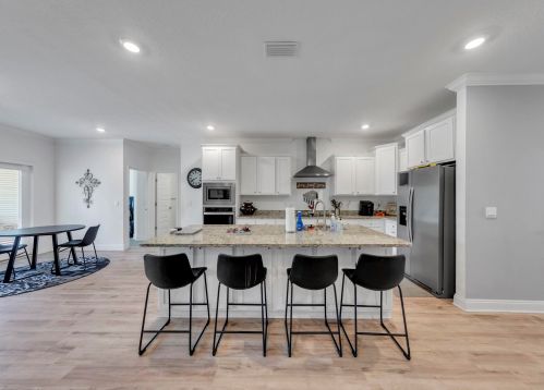 69 Hammock Oaks Blvd, Freeport FL  32439 exterior