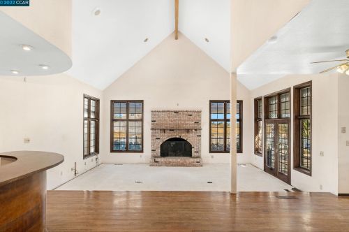 1900 Tule Ln, Oakley CA  94561-5088 exterior