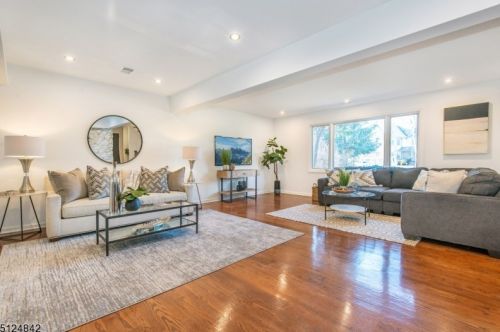 573 Ridgewood Ave, Glen Ridge NJ  07028-1932 exterior