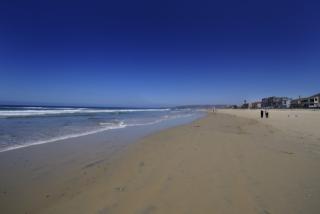 711 Diamond St, San Diego CA  92109-2447 exterior