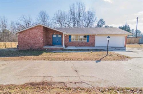 4900 Mcphill Dr, Paragould, AR 72450-2400