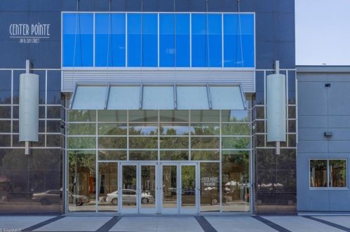 201 Elm St, Greensboro NC  27401-2446 exterior