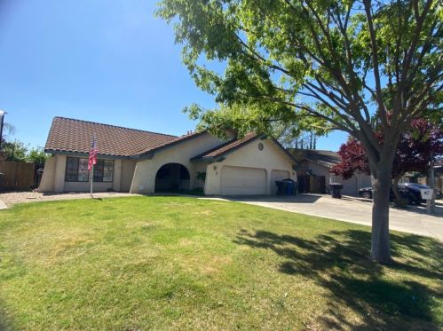 390 Arambel Dr, Grayson, CA 95363-9430