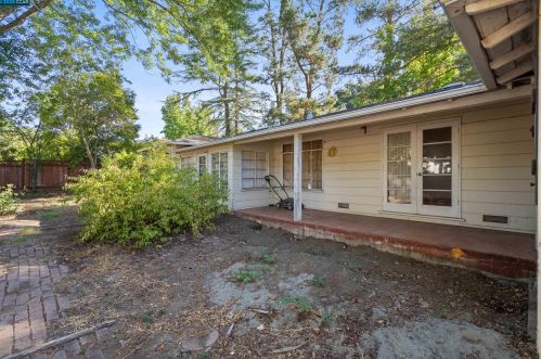 329 Glorietta Blvd, Orinda CA  94563-3242 exterior