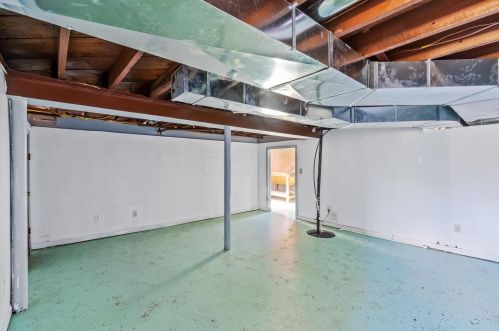 1027 Church St, Marion OH  43302-4408 exterior