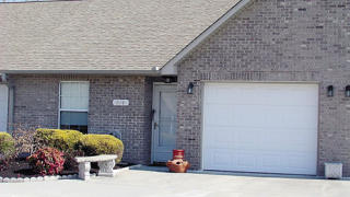 914 Mercer Dr, Maryville, TN 37801-9315