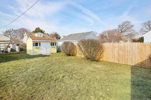 70 Kohary Dr, Milford, CT 06460-4948