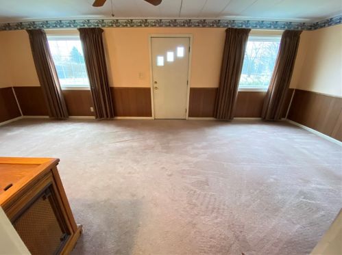 1001 Arlington Dr, Greenville PA  16125-8855 exterior