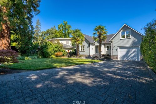 1500 Main St, Lakeport, CA 95453-3617