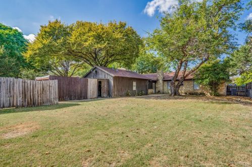 605 Aspenwood Dr, Richardson, TX 75080-2305
