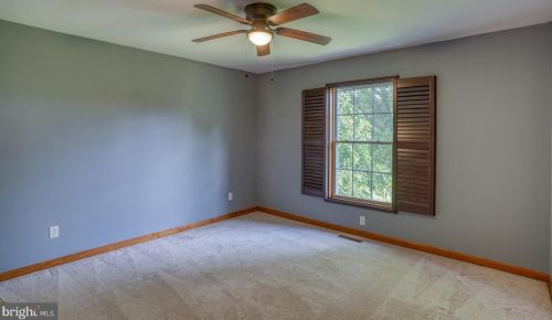 231 Crosby Knl Cir, Dover DE  19904-1098 exterior