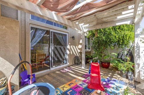 508 Madrina Pl, Oxnard CA  93030-3781 exterior