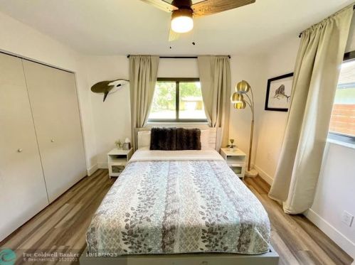 1630 118th Ter, Hollywood FL  33026-2546 exterior