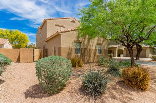 1294 Boston St, Gilbert, AZ 85295-7144