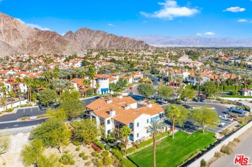 48867 Legacy Dr, La Quinta CA  92253-7114 exterior