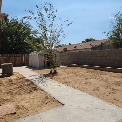 44131 7 St, Lancaster CA 93535-2000 exterior