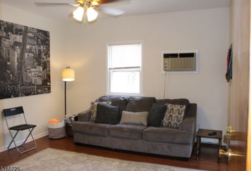 417 Forest Rd, Scotch Plains NJ  07076-1721 exterior