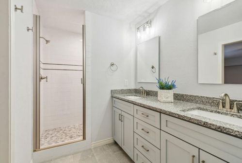 1133 Melrose Dr, Richardson TX  75080-3936 exterior