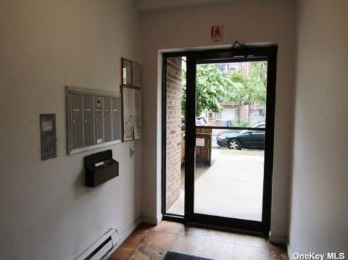 175-26 89th Ave, Jamaica, NY 11432-2411