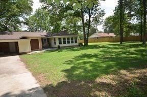 809 Main St, Bethune, SC