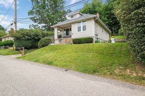 3 Lea St, Pittsburgh, PA 15223-1121
