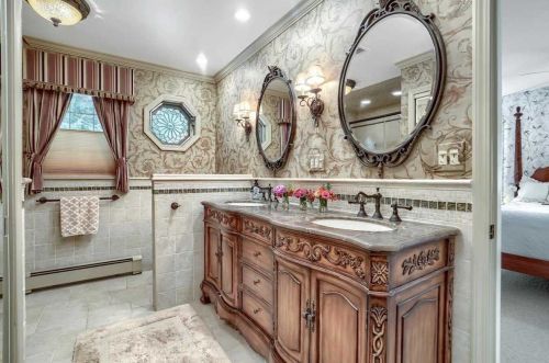 5 Carlson Ter, Fishkill NY  12524-3001 exterior