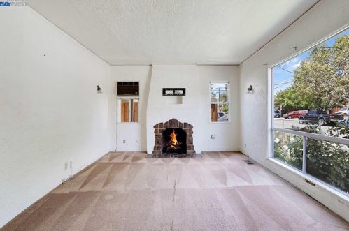 111 Dale Dr, San Jose CA  95127-2958 exterior