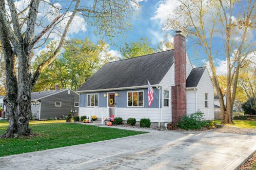 339 Troy Rd, Delaware, OH 43015-1009