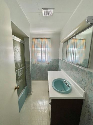 1114 Vine St, South Connellsville PA  15425-4733 exterior