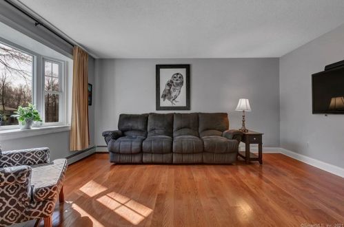 40 Carli Blvd, Colchester CT  06415-1867 exterior