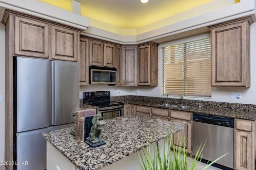 2010 Richey Cir, Lake Havasu City AZ  86403-2200 exterior