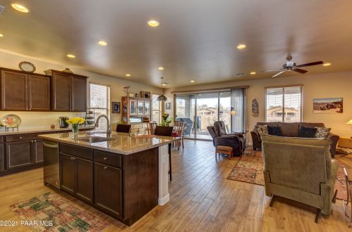 1500 Bainbridge Ln, Chino Valley, AZ 86323-5820