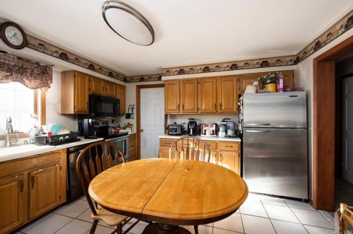 29 Ludingtonville Rd, Whaley Lake, NY 12531-3002