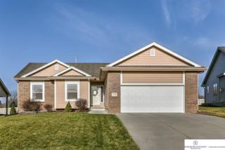 11718 211th St, Gretna, NE 68028-3754