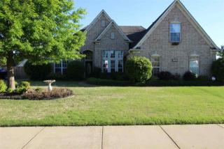 8302 Stonebrier Ln, Lakeland, TN 38002-4839