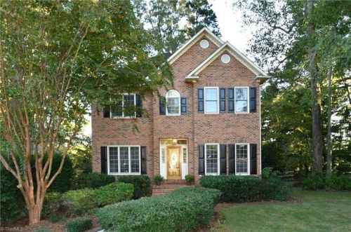 118 Kingsmill Ct, Redland, NC 27006-7013