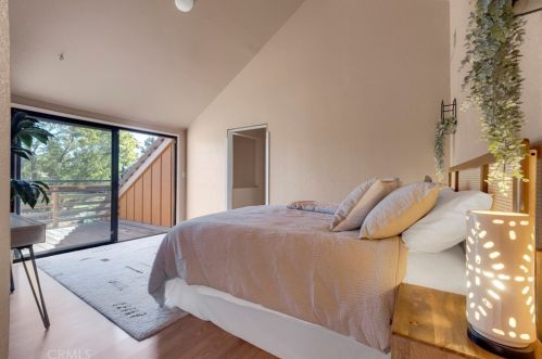 8 Alameda Park Cir, Chico CA 95928-4174 exterior