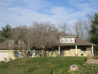 1194 County Road 32, Chesapeake, OH 45619-8502