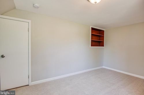 10600 Woodland Dr, Fredericksburg VA  22407-7759 exterior