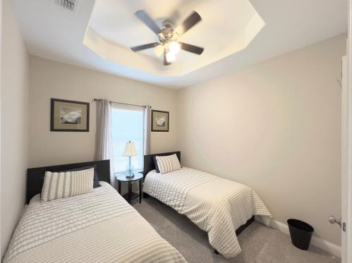 1502 Doyle Ave, Dallas TX 75203-3223 exterior