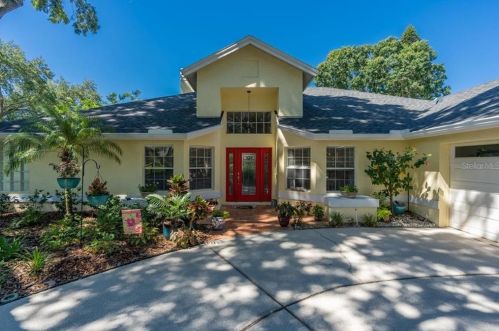 16716 Sheffield Park Dr, Lutz, FL 33549-6832
