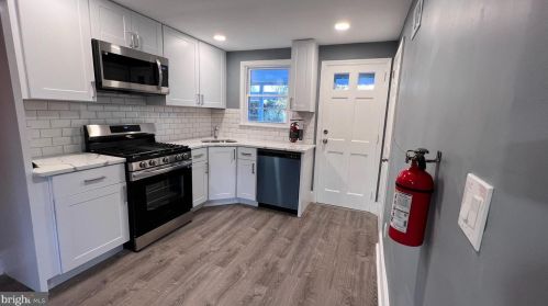 440 Atlantic Ave, Trenton, NJ 08629-1503