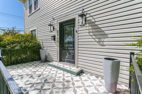2564 Wabash Ave, Fort Worth, TX 76109-1361