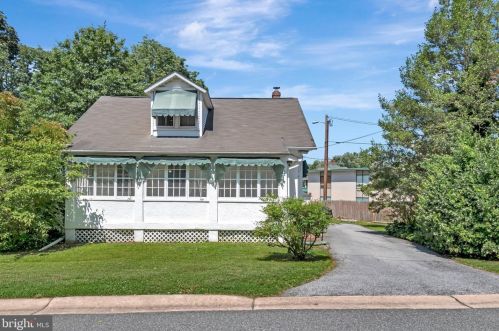 315 Beeson Ave, Wilmington, DE 19809-3105