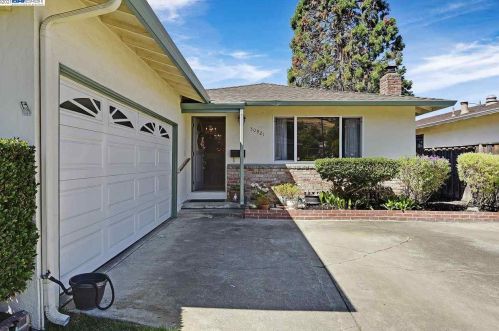 30921 Vanderbilt St, Hayward, CA 94544-7426
