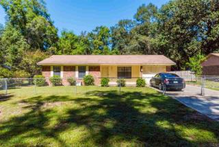 372 Petty Dr, Cantonment, FL 32533-8605