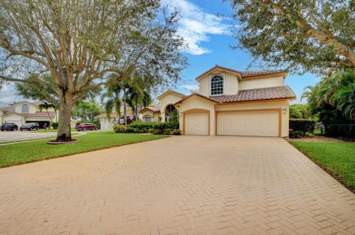 11218 Edgewater Cir, West Palm Beach, FL 33414-8830
