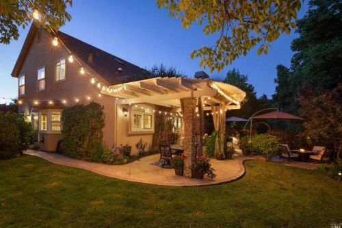 3340 Andy Way, Santa Rosa, CA 95404-1749